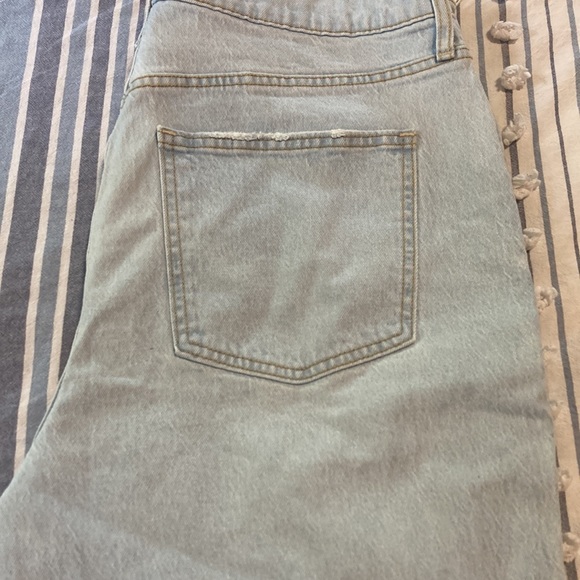 Universal Thread jeans - Picture 5 of 7